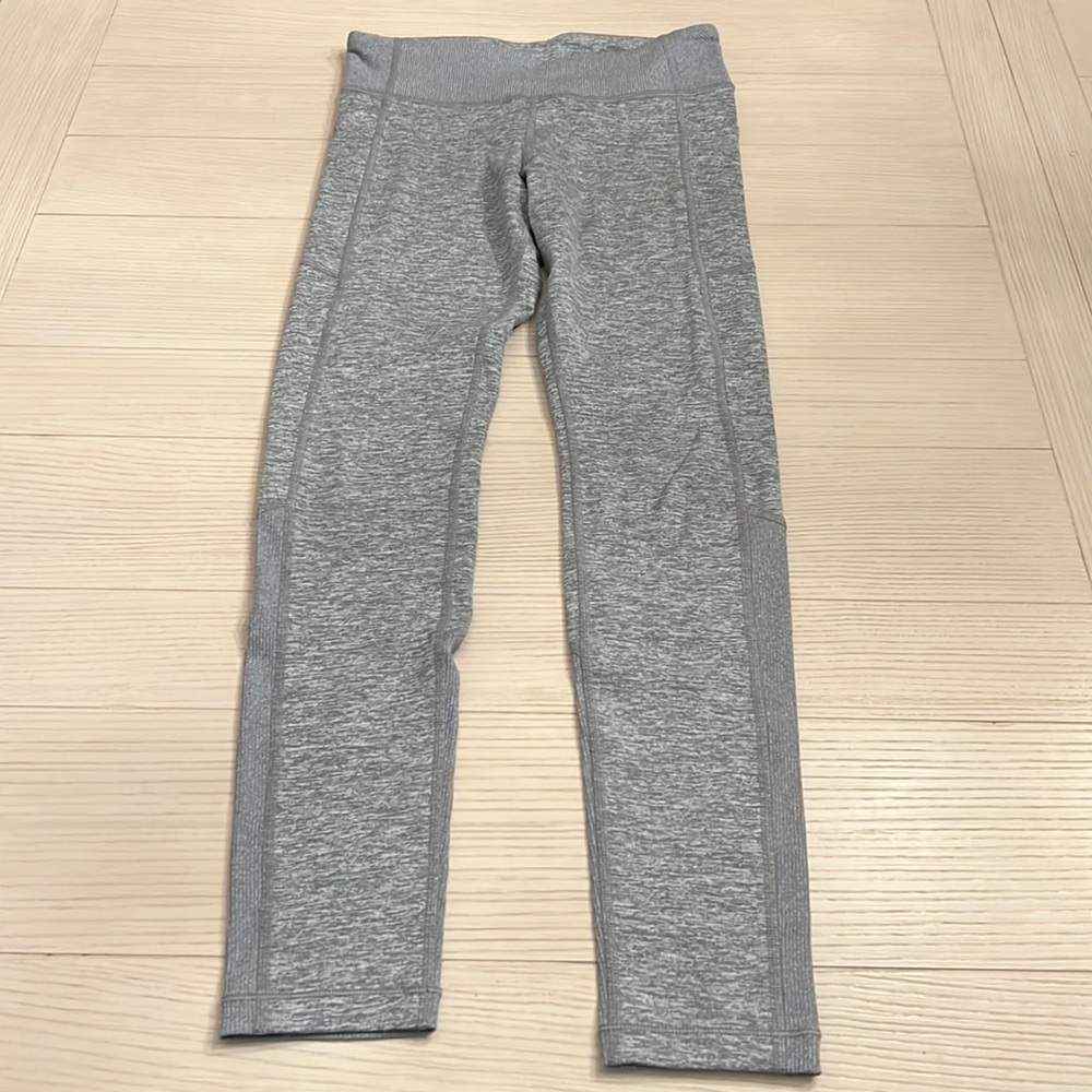 Athleta girl gray leggings with pockets size L 12 EUC